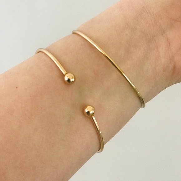 Cuff Bracelet Knotted Arrow Adjustable Set Minimal - Picture 3 of 3